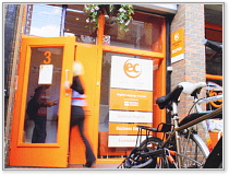 EC ロンドン