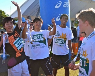 gc-marathon-volunteer-small-s-5403d015af2e2