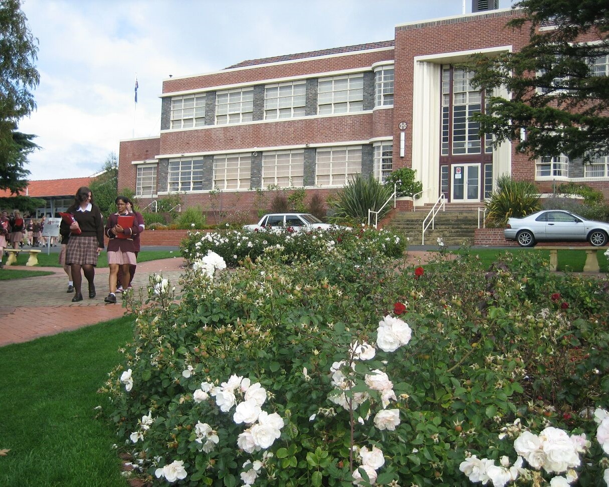 Ogilvie High School (オグルビー・ハイスクール）TAS州1